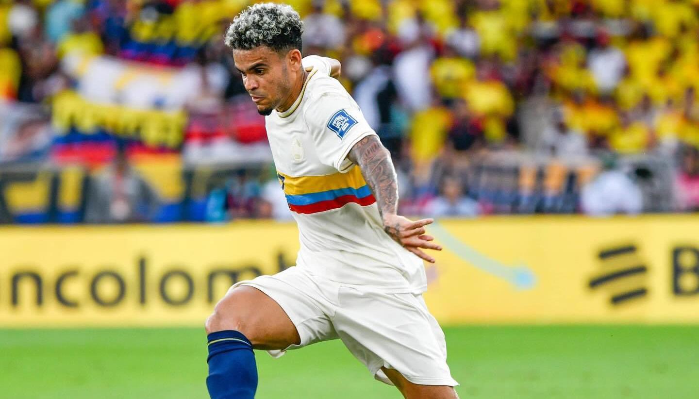 Luis Díaz jugando con la Selección Colombia este 2024.