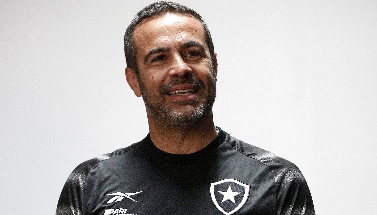 El portugués Artur Jorge ganó la Copa Libertadores con el Botafogo.