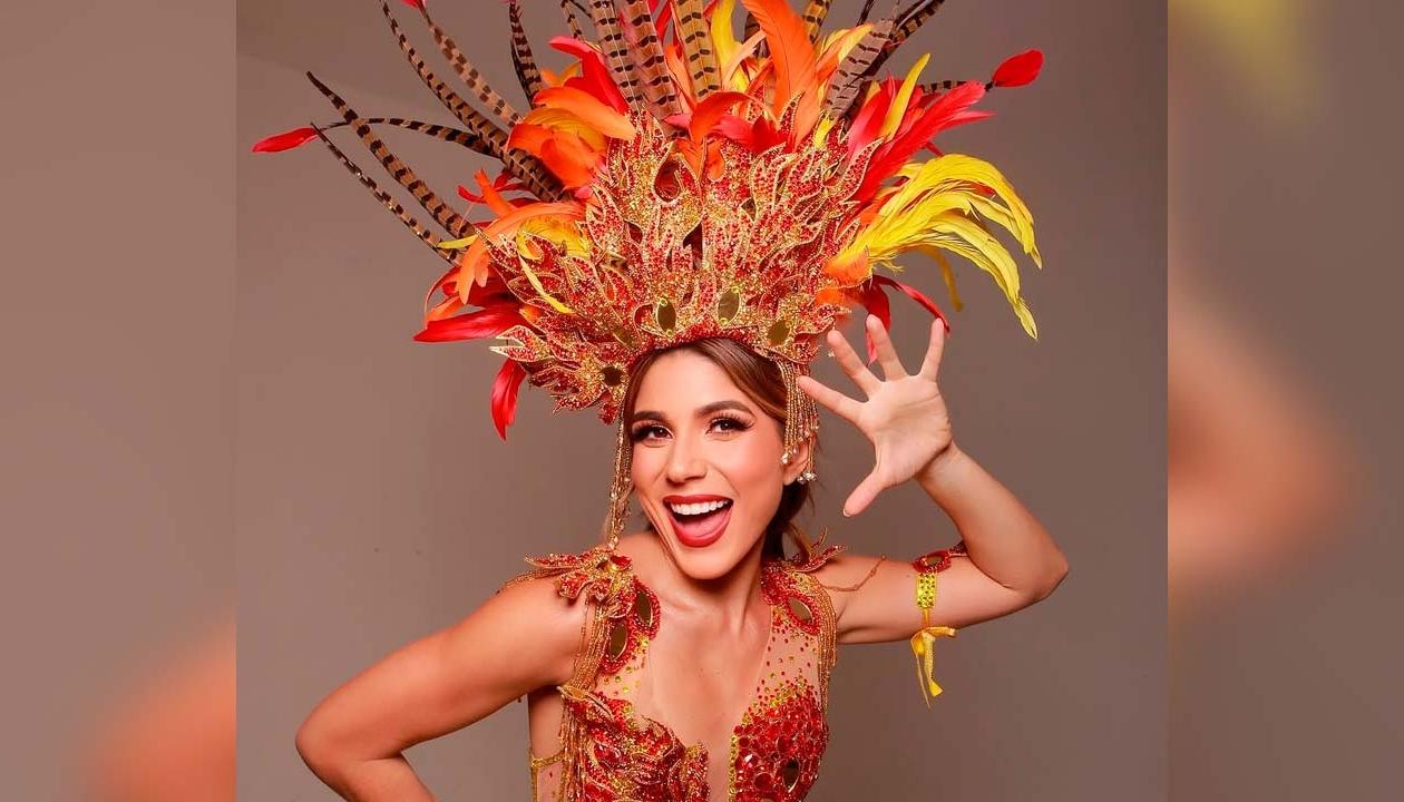 Alexsandra Estarita Villa, Reina del Carnaval de la 44, 2025. 