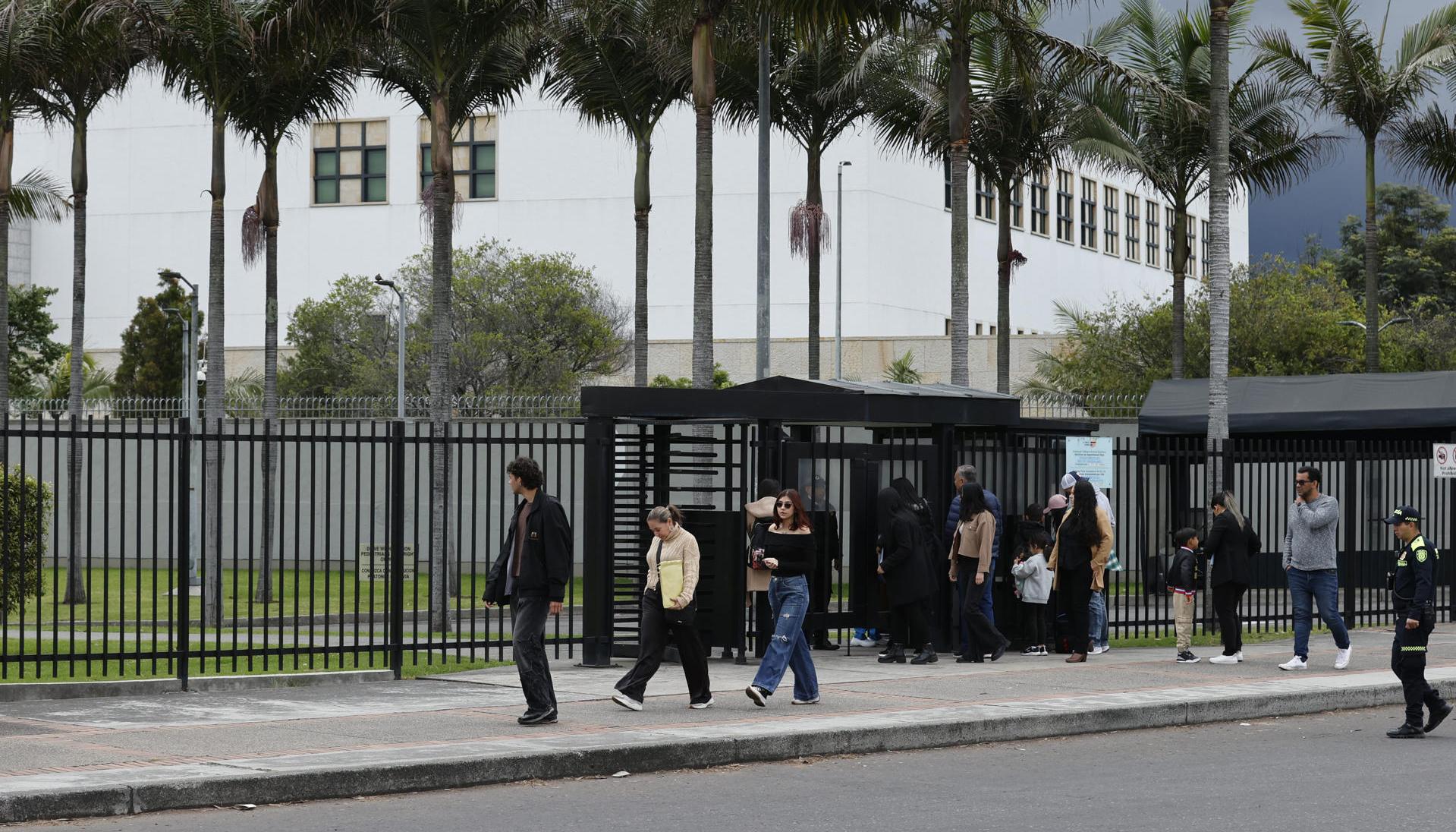  Embajada estadounidense en Bogotá.