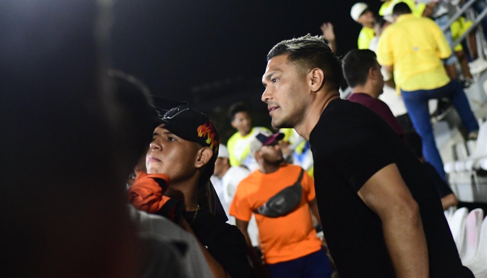 Teófilo Gutiérrez esta noche en el estadio Romelio Martínez. 