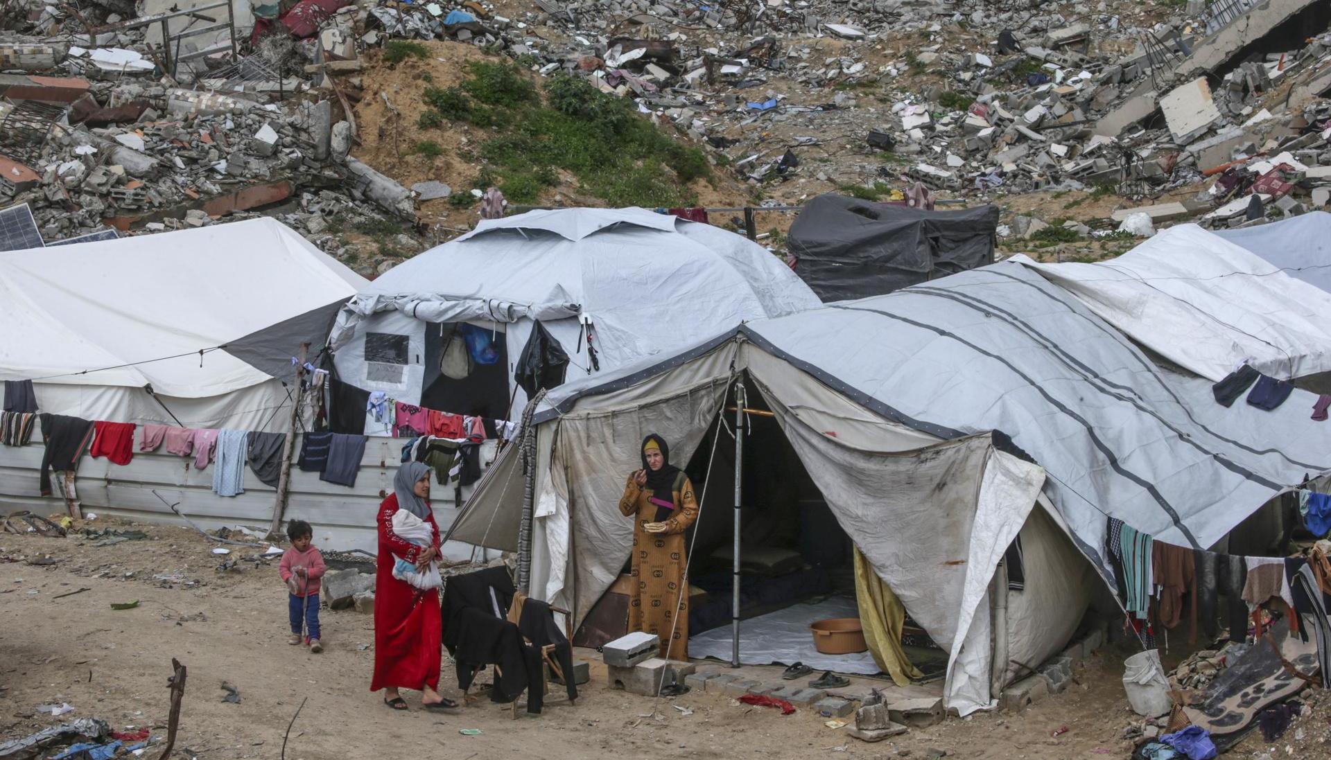 Escombros destruidos en la Franja de Gaza.