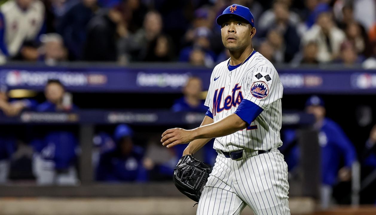 José Quintana quedó como agente libre tras culminar contrato con los Mets de Nueva York.  