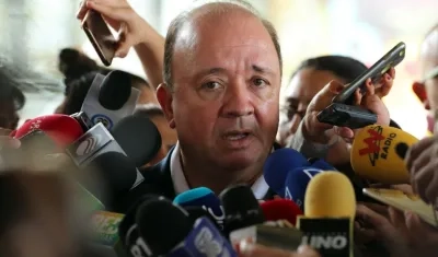 Ministro de defensa de Colombia, Luis Carlos Villegas