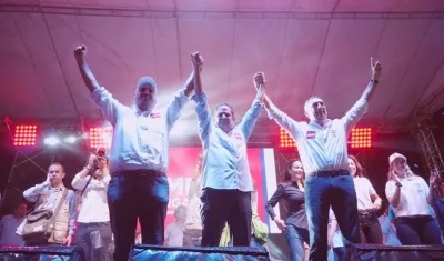 El candidato presidencial Germán Vargas Lleras con los aspirantes al Congreso José Amar y Luis Díaz Granados.