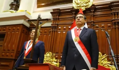 Martín Vizcarra, en el juramento como nuevo presidente Perú.