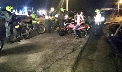 Operativos desplegados esta noche por la Policía Metropolitana.