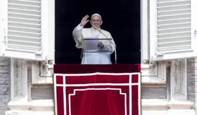 El Papa Francisco durante el 'Regina Coeli' rezó por Venezuela.