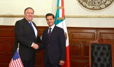 El secretario de Estado, Mike Pompeo y el presidente de México, Enrique Peña Nieto.