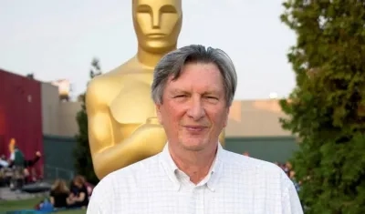 El presidente de la Academia de Hollywood, John Bailey.