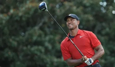 El estadounidense Tiger Woods