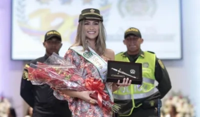 Señorita Quindío, María Fernanda Aristizabal Urrea, fue elegida Reina de la Policía.