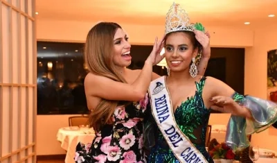 Isabella Chams (Reina del Carnaval de Barranquilla 2020) y Salomé Ospina (Reina del Carnaval de Aciba).