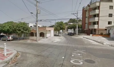 Calle 74 con carrera 33, lugar donde ocurrió el robo del vehículo.