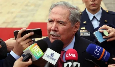 El ministro de defensa de Colombia, Guillermo Botero