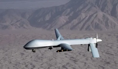  Imagen facilitada este jueves por las Fuerzas Aéreas estadounidenses, que muestra un MQ-1 Predator sobrevolando una localización desconocida.