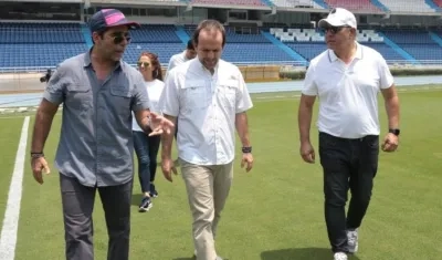 El Alcalde Alejandro Char con Ernesto Lucena, Ministro de Deportes de Colombia.