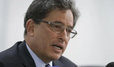 Alberto Carrasquilla, Ministro de Hacienda.