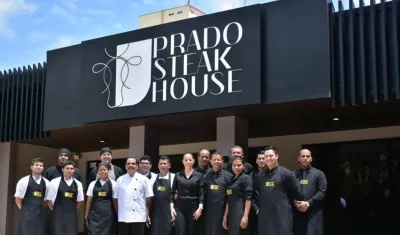 Los 18 trabajadores de Prado Steak House.