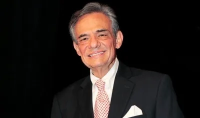 El cantante mexicano José José.