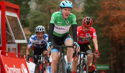Dan Martin del Israel Start Up Nation tras ganar la tercera etapa de la Vuelta a España.