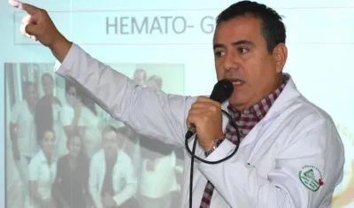 Arturo Guzmán, Jefe del servicio de Hematología y Unidad de Trasplante.