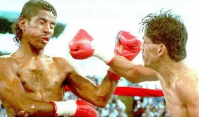 Jimmy García, izquierda, boxeador colombiano fallecido hace 25 años.