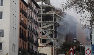 Al menos tres personas murieron tras la explosión en Madrid.