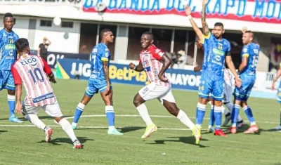 Edwuin Cetré celebrando el golazo ante Alianza Petrolera.