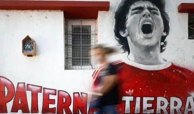 Mural dedicado a Diego Maradona en la Paternal. 