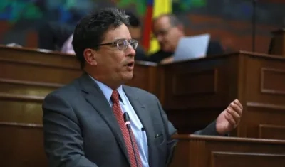 El ministro de Hacienda de Colombia, Alberto Carrasquilla.
