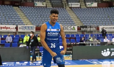 Jaime Echenique, basquetbolista barranquillero. 