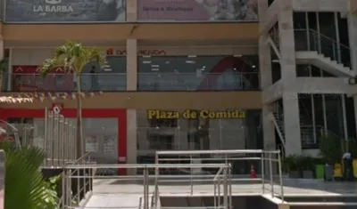 Sucursal del banco Davivienda, ubicada en el segundo piso del centro comercial Plaza Norte. 