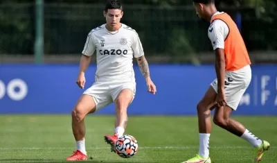 James Rodríguez, en un entrenamiento esta semana con el Everton.
