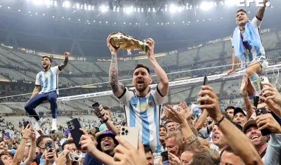 Argentina se coronó campeona mundial en Catar tras derrotar en la final a Francia.