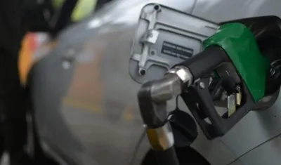 El precio de la gasolina ya sufrió su primer incremento. 
