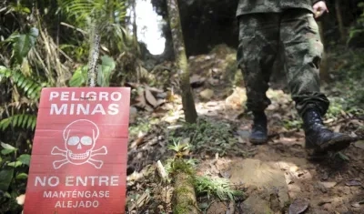 Las minas antipersonas son comunes en las zonas de conflicto armado en Colombia. 