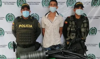 Armando Peralta tras ser capturado por la Policía. 