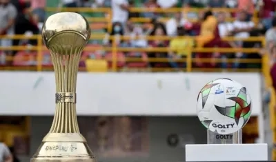 Trofeo de la Liga Colombiana. 