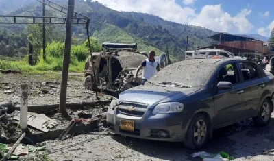 Otro aspecto del atentado en Cañasgordas, Antioquia.