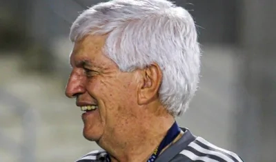 Julio Comesaña, entrenador del Junior. 