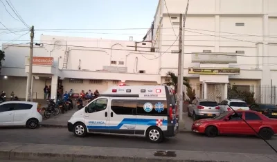 Los lesionados fueron llevados a la Clínica San Ignacio.