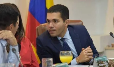 Representante del Partido Conservador, Juan Loreto Gómez Soto.