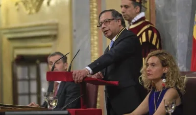 Presidente Petro durante su discurso en  el Congreso de los Diputados.