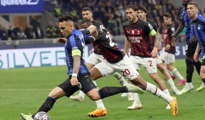 Inter derrotó al Milan 1-0.