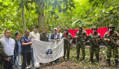 La misión humanitaria fue realizada por la Defensoría del Pueblo y la Iglesia Católica. 