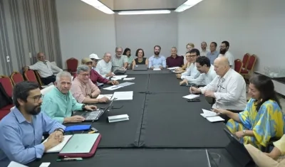 Aspecto de una de las mesas de diálogo del Gobierno con el ELN en La Habana.