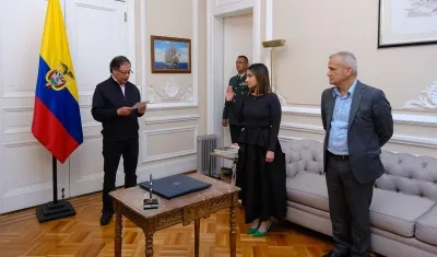 El Presidente Gustavo Petro posicionando a Laura Sarabia.