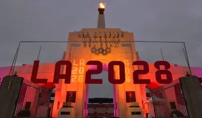 Los Juegos Olímpicos de Los Ángeles 2028 volverían a readmitir al béisbol. 