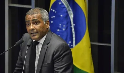 Romario es actualmente senador de Brasil. 